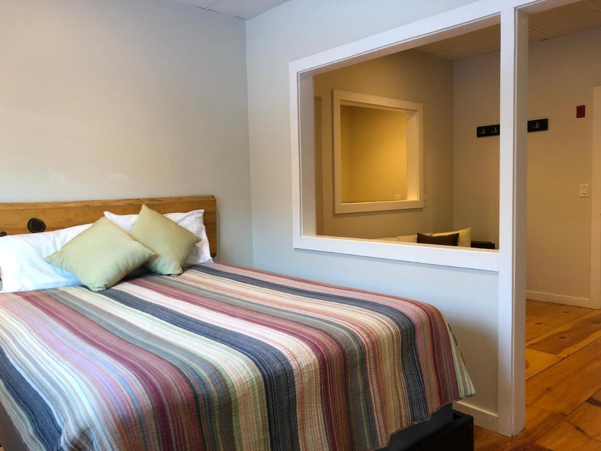 Trailside Inn Килингтън Екстериор снимка