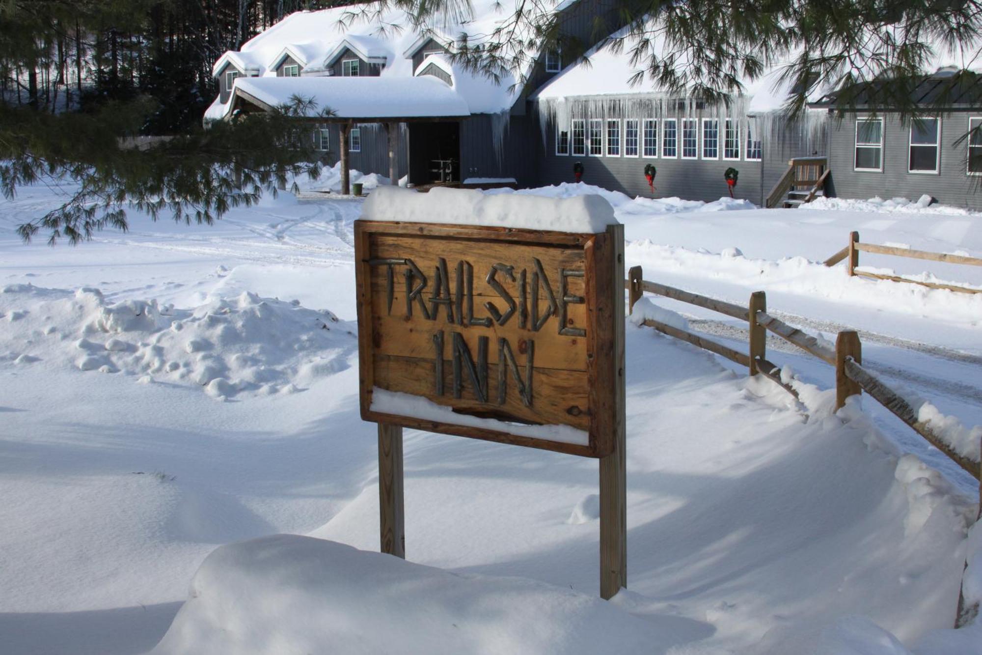 Trailside Inn Килингтън Екстериор снимка