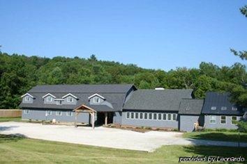 Trailside Inn Килингтън Екстериор снимка