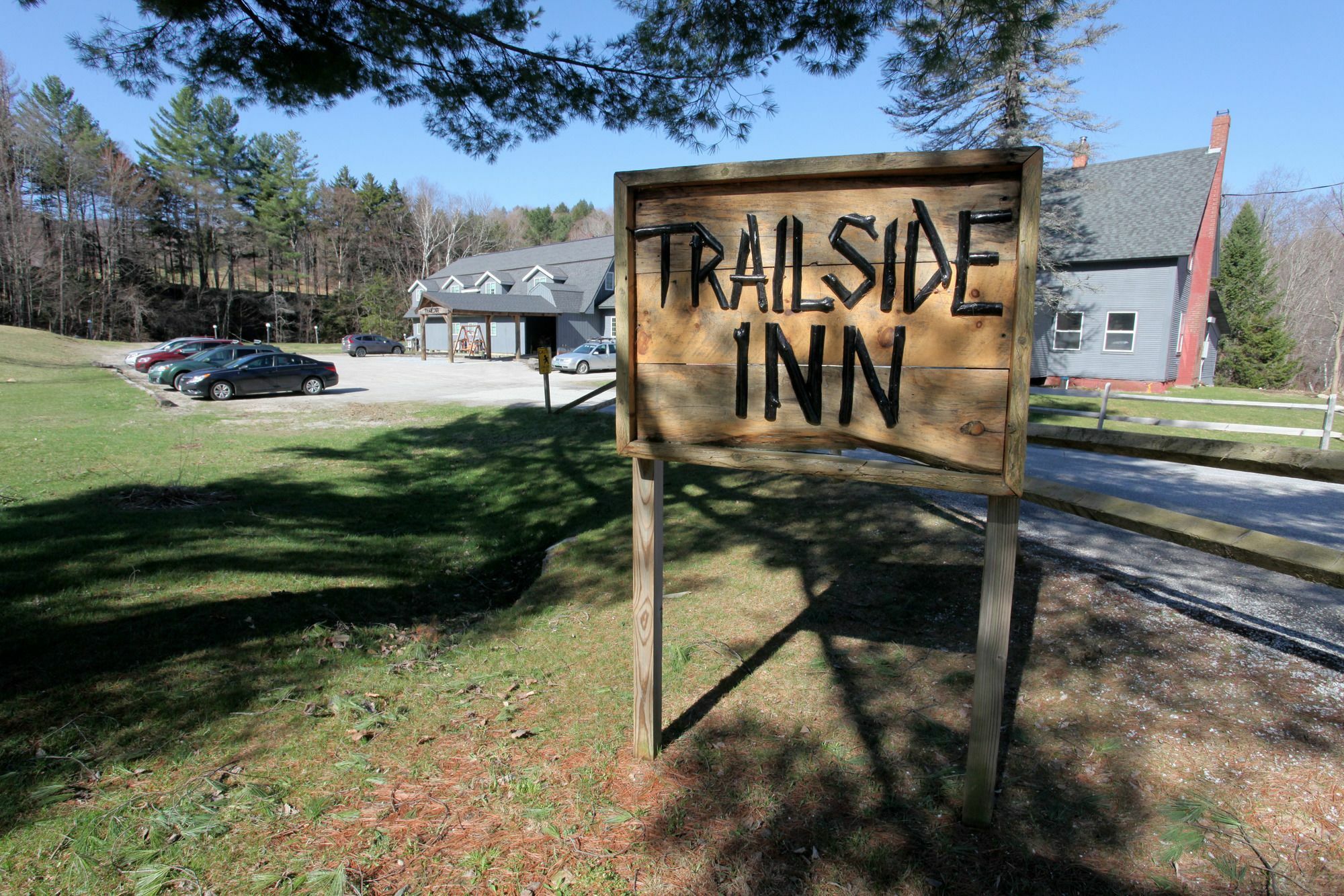 Trailside Inn Килингтън Екстериор снимка